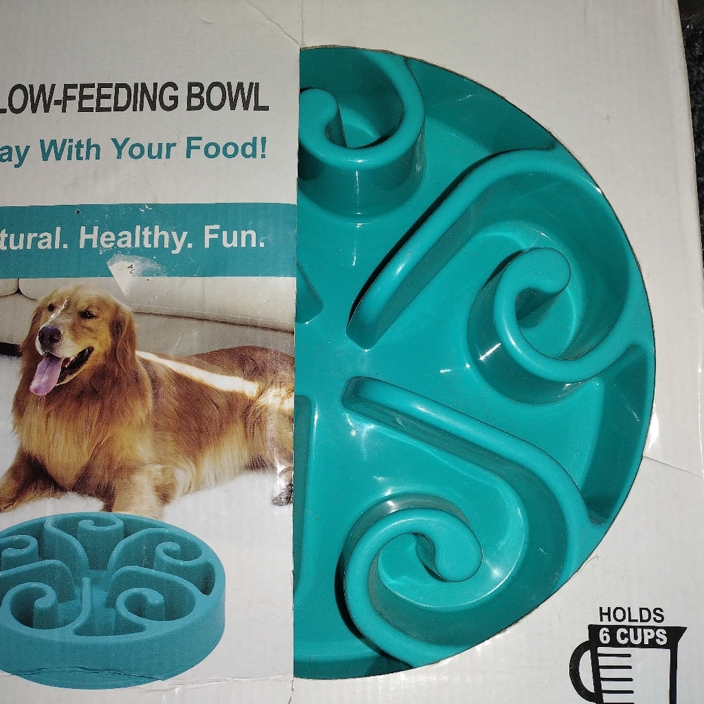Slow-feeding Dog Bowl